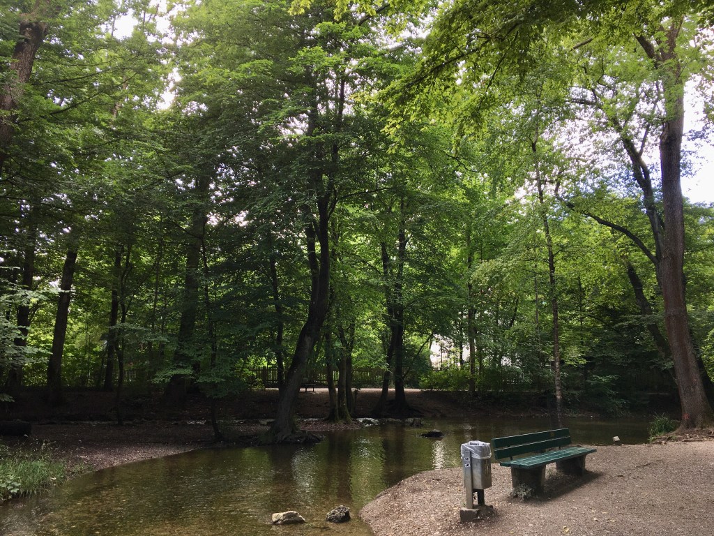 Pasinger Stadtpark river view.